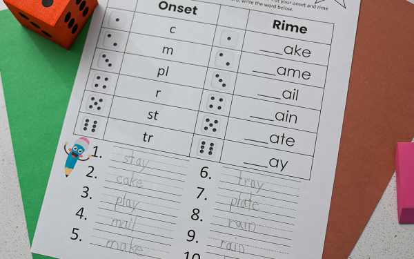 Onset Rime Reading Activity | Center Station Dice Game For Primary Students and Reading Intervention